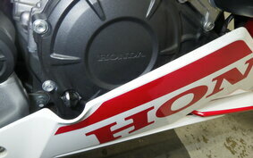 HONDA CBR250RR A MC51