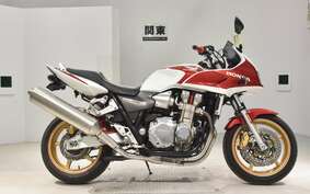 HONDA CB1300SB SUPER BOLDOR A 2005 SC54