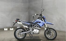 KAWASAKI KLX125D TRACKER LX125D