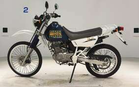 SUZUKI DJEBEL 200 (DR200SE) SH42A