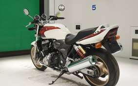 HONDA CB1300SF SUPER FOUR 1999 SC40