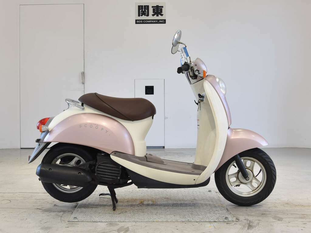 Honda crea scoopy af55