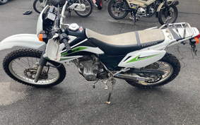 HONDA XR230 MD36