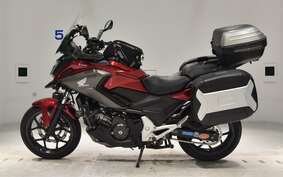 HONDA NC750X D 2020 RC90