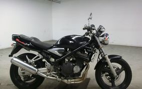 SUZUKI BANDIT 250 V GJ77A