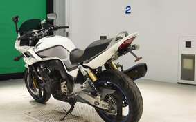 HONDA CB400 SUPER BOLDOR VTEC 2011 NC42