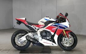 HONDA CBR1000RR SPECIAL EDITION 2014 SC59