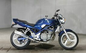 SUZUKI BANDIT 250 GJ74A