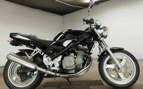 SUZUKI BANDIT 250 GJ74A