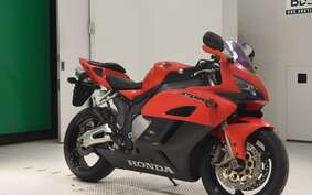 HONDA CBR1000RR 2004 SC57