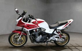 HONDA CB1300SB SUPER BOLDOR 2009 SC54