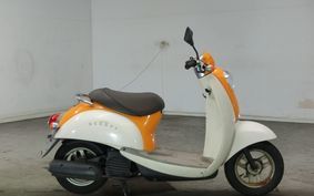 HONDA CREA SCOOPY I AF55