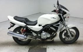 KAWASAKI BALIUS 250 Gen.2 2002 ZR250B