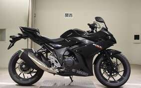 SUZUKI GSX250R DN11A