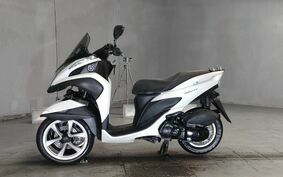 YAMAHA TRICITY 125 SE82J