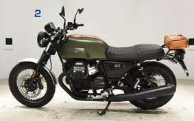 MOTO GUZZI V7 STONE 3 2020 LDM0