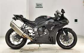 HONDA CBR1000RR R 2020 SC82