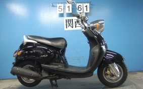 YAMAHA VINO 125 SE24