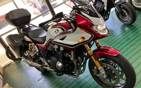 HONDA CB1300SB SUPER BOLDOR SPECIAL 2021 SC54