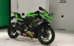 KAWASAKI ZX-25R ZX250E