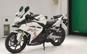 HONDA CBR250RR A MC51