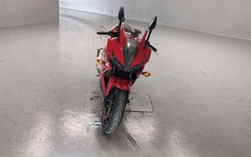 HONDA CBR400R NC47