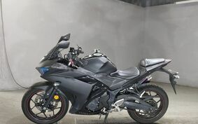 YAMAHA YZF-R25 RG10J