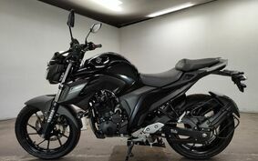 YAMAHA FZ25 RG42