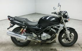 SUZUKI GSX250FX ZR250C