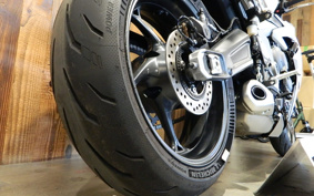 TRIUMPH  TRIUMPH  DAYTONA 660 2024 LGL23U