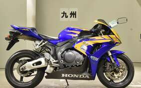 HONDA CBR1000RR 2006 SC57