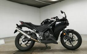 HONDA CBR250R MC42