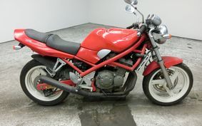 SUZUKI BANDIT 250 GJ74A