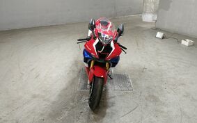 HONDA CBR1000RR RSP 2020 SC82