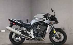 YAMAHA FZS1000 FEATHER RN07