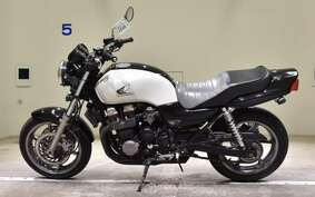 HONDA CB750 GEN 2 K 2015 RC42