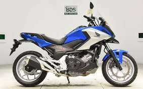 HONDA NC750X LD 2017 RC90