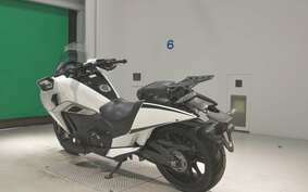 HONDA NM4 VULTUS -01 2014 RC82