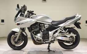 SUZUKI BANDIT 1200 S 2005 GV77A