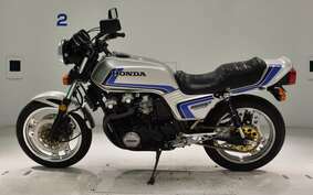 HONDA CB900F 2000