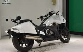 HONDA NM4 VULTUS -02 2014 RC82