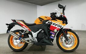 HONDA CBR250R MC41