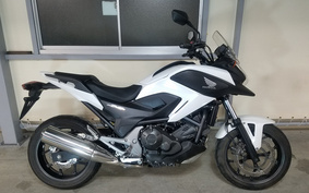 HONDA NC750X 2016 RC72