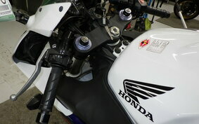 HONDA CBR954RR 2002