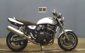 SUZUKI INAZUMA 1200 (GSX1200) 2001 GV76A