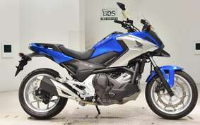 HONDA NC750X D Limited 2018 RC90