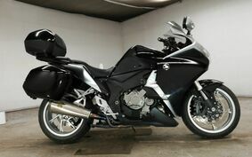 HONDA VFR1200F 2013 SC63