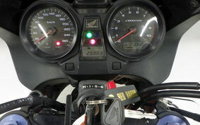 HONDA CB1300SB SUPER BOLDOR A 2006 SC54