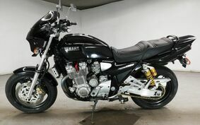 YAMAHA XJR1300 1999 RP01J