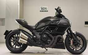 DUCATI DIAVEL Carbon 2016 G105J